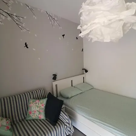 Elef Apartment *