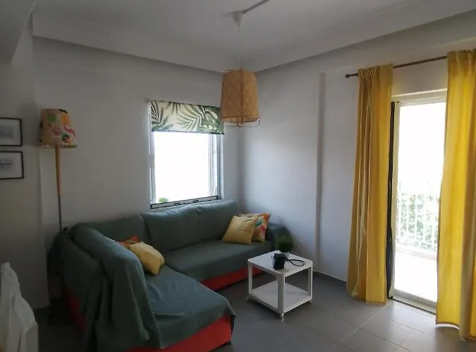 Elef Apartamento Paralia Dionisiou
